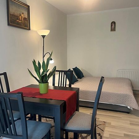 Apartament Lagiewniki Cracovia Esterno foto